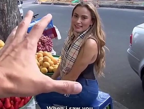 CARNE DEL MERCADO - Intense pickup fuck with a sexy Latina neonate