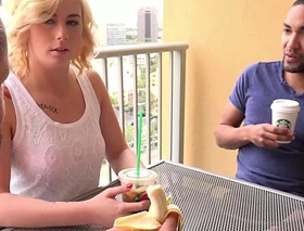 Jism eating cuckolds - cindy lou makes her soon ex-hubby a cuckold