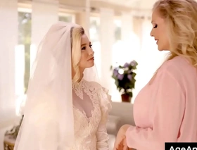 Bride enticed wits old mom before wedding