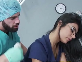 Doctors adventure - shazia sahari - contaminate fucks pains while the truth is under the weather - brazzers