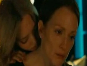 Julianne moore laughable hither daughter in chloe videotape